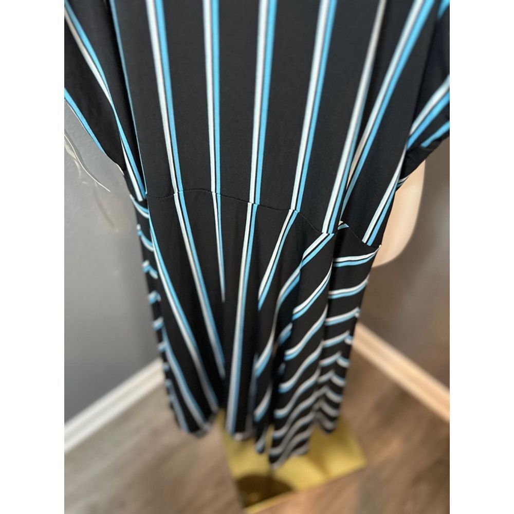 Women's Bar III Dress, XXL, Black & Blue‎ Striped - Picture 8 of 10